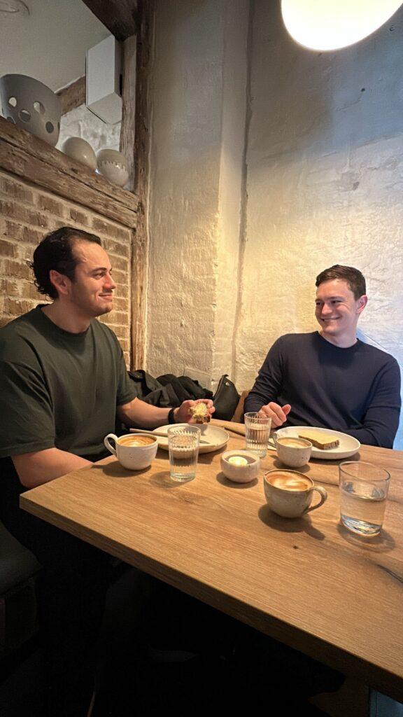 Andreas Holm Bartelsen elsker at besøge Café Sølle i Nedergade - otwn