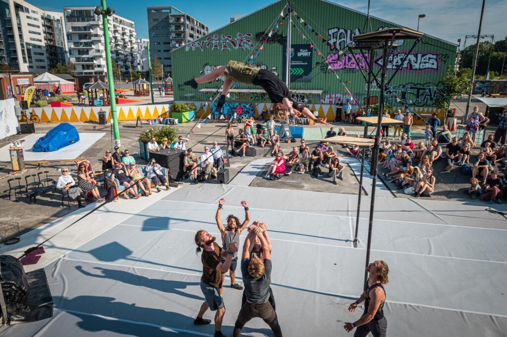 Dynamo Circus Festival 2023, its warmer under the snow - otwn