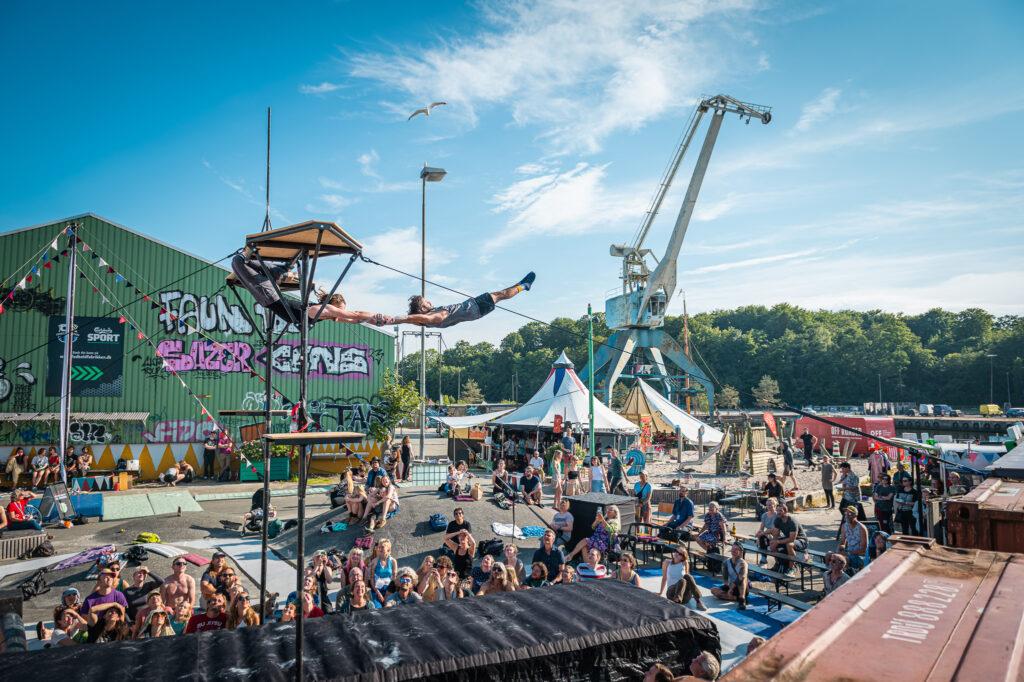 Dynamo Circus Festival 2023, its warmer under the snow - otwn
